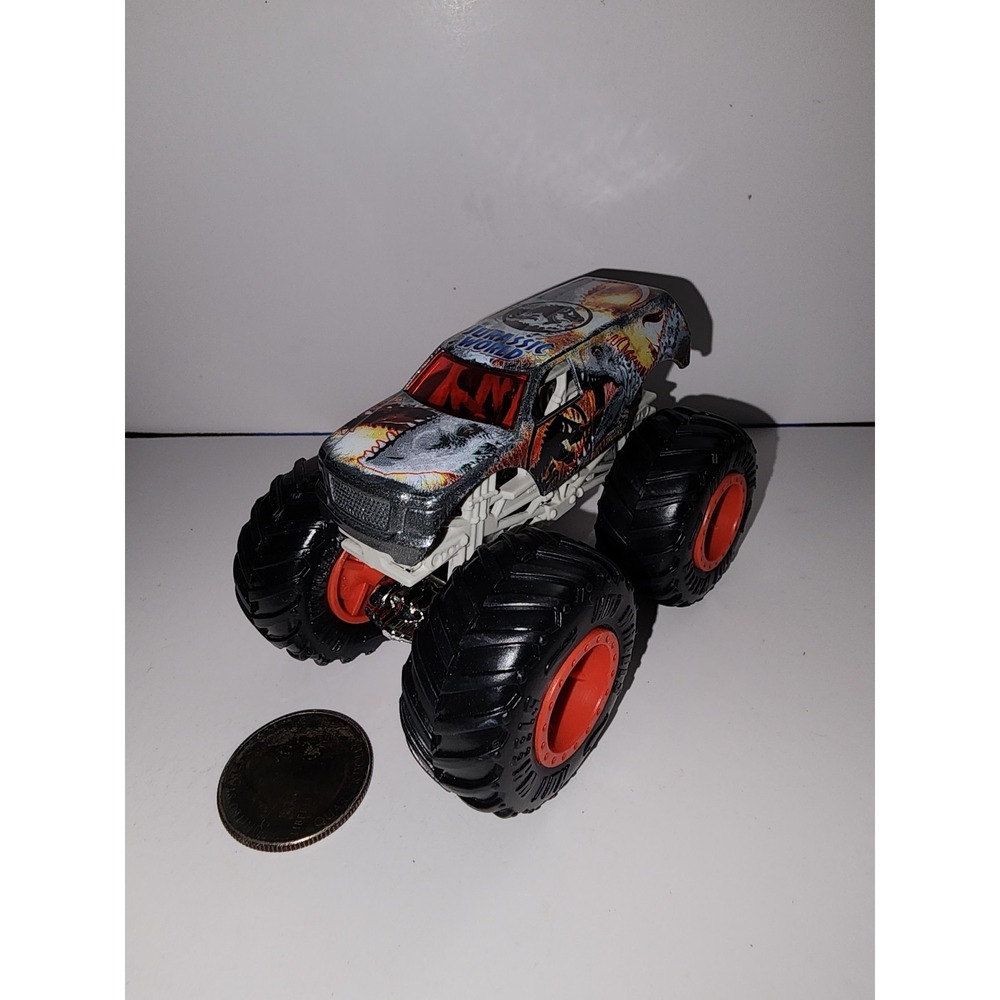Hot Wheels Monster Jam‎ Jurassic World Gray Replacement Die Cast Truck